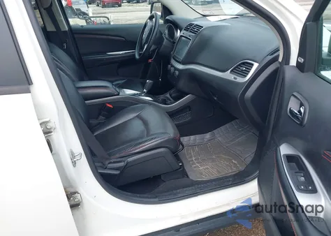 2015 Dodge Journey R/T z USA, uszkodzony, nr VIN 3C4PDDEG2FT740824